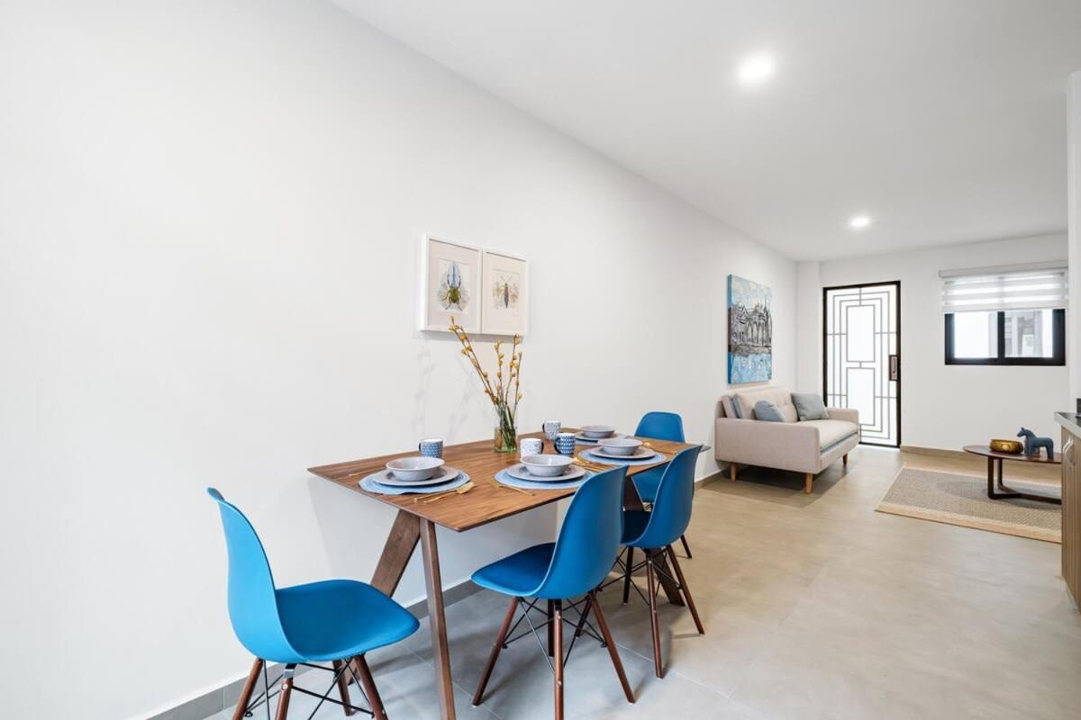 Calle Napoles 76, Int 28 Apartment