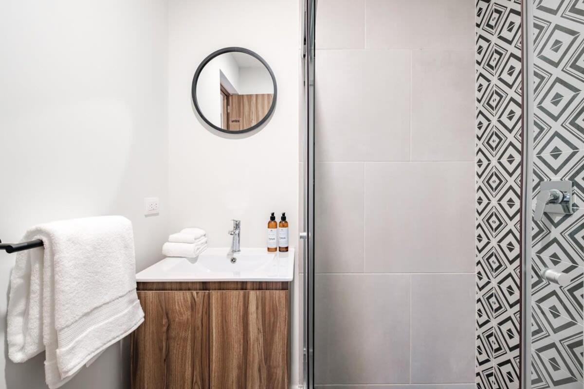 Apartment Calle Napoles 76, Int 28 *
