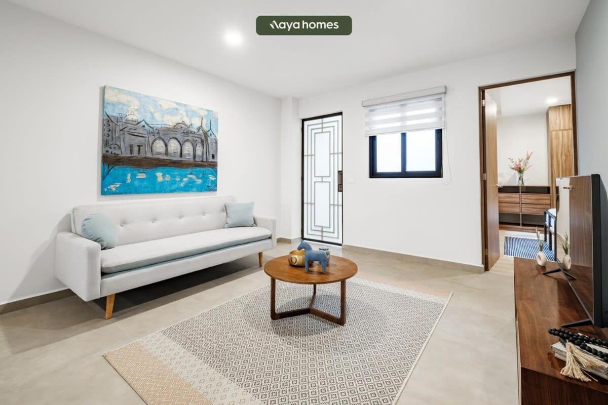 Apartment Calle Napoles 76, Int 28 *