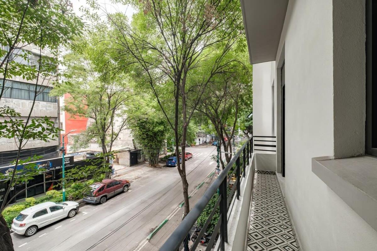 Apartment Calle Napoles 76, Int 28